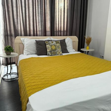 Комфортные Апартаменты Г. Алматы В Жк Манхэттен. Exterior foto