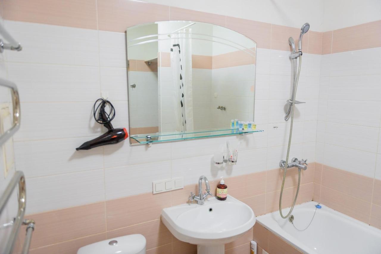 Комфортные Апартаменты Г. Алматы В Жк Манхэттен. Exterior foto