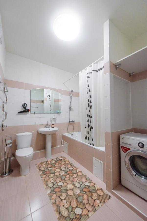 Комфортные Апартаменты Г. Алматы В Жк Манхэттен. Exterior foto