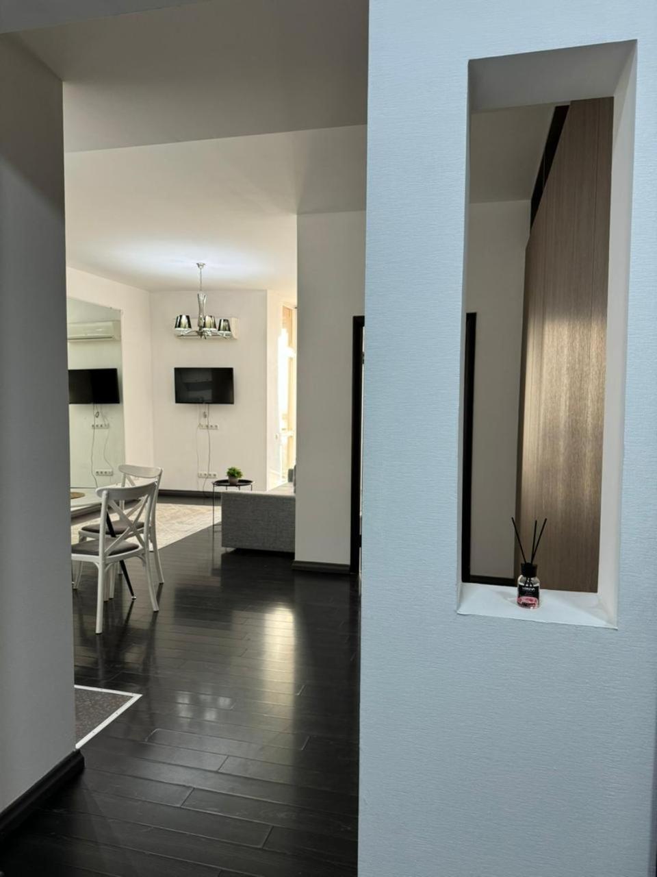 Комфортные Апартаменты Г. Алматы В Жк Манхэттен. Exterior foto