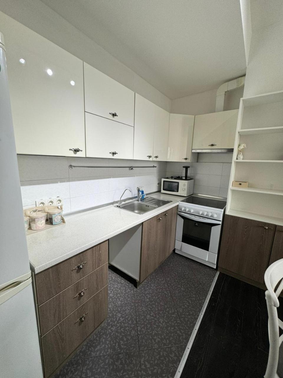 Комфортные Апартаменты Г. Алматы В Жк Манхэттен. Exterior foto
